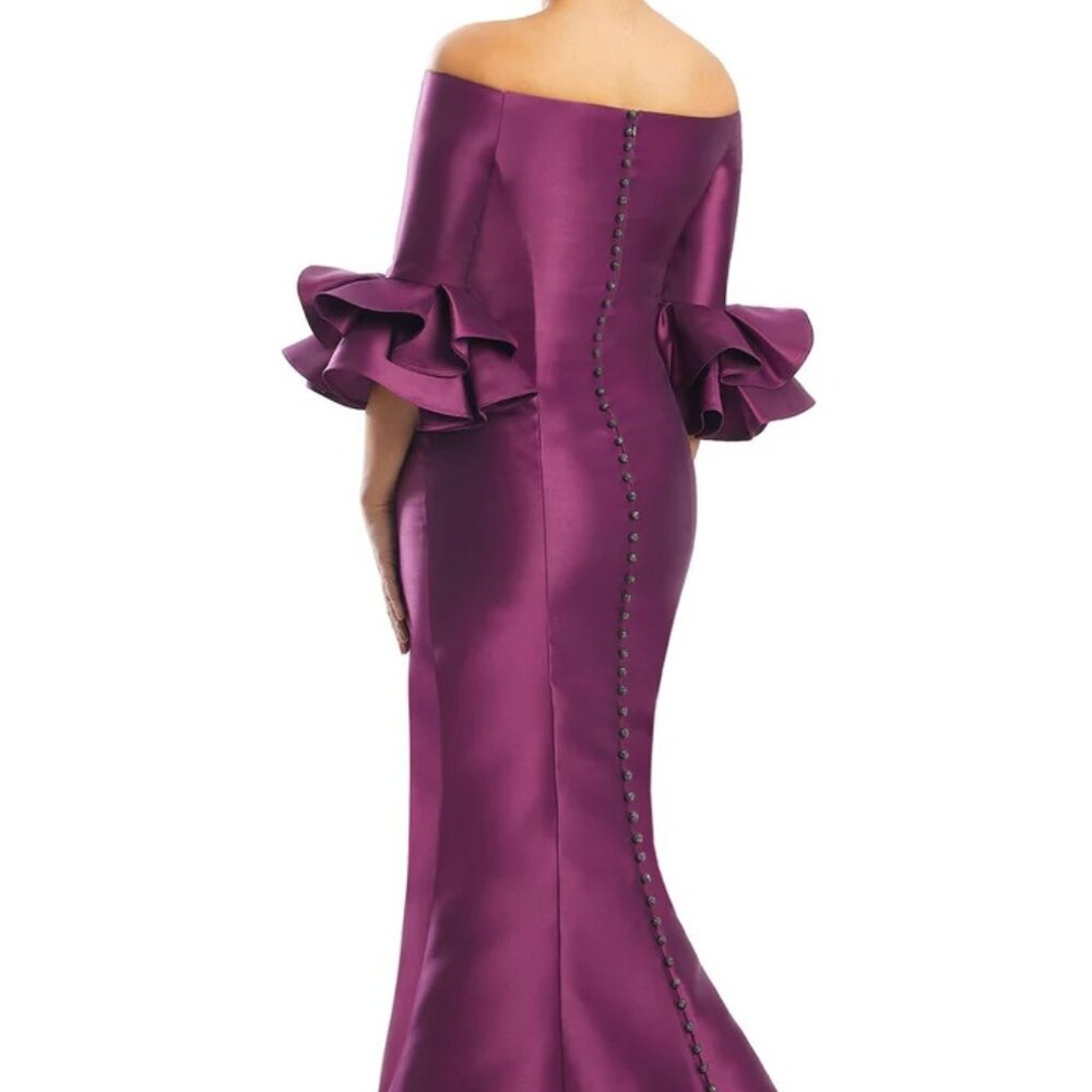 Chic Off-Shoulder Pink Gown - Picture 3 of 6